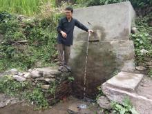 वडा नं ६ मा निमार्ण गरिएको खानेपानीको टयाँकी र धारा